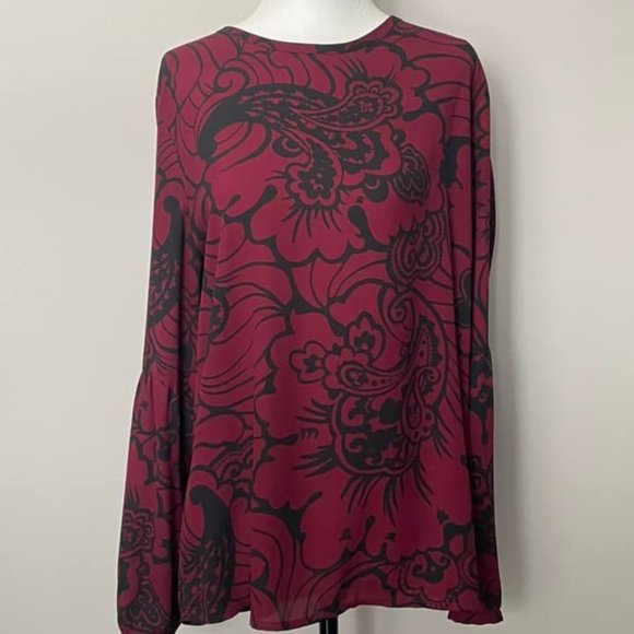 Burgundy & Navy Floral Top - RW & Co - Size M - Picture 1 of 2